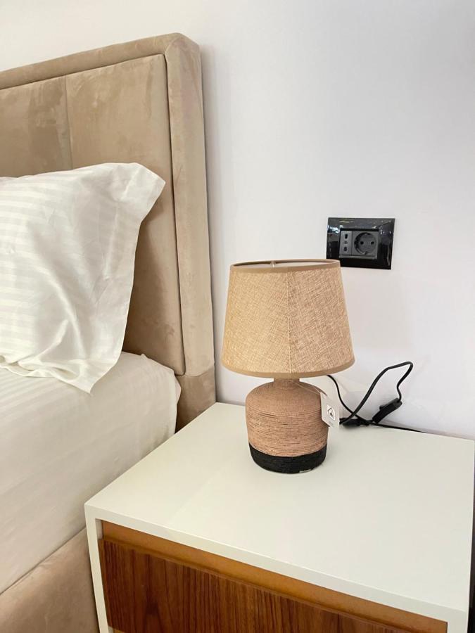 Duplex Lungomare Suites Vlore Bagian luar foto