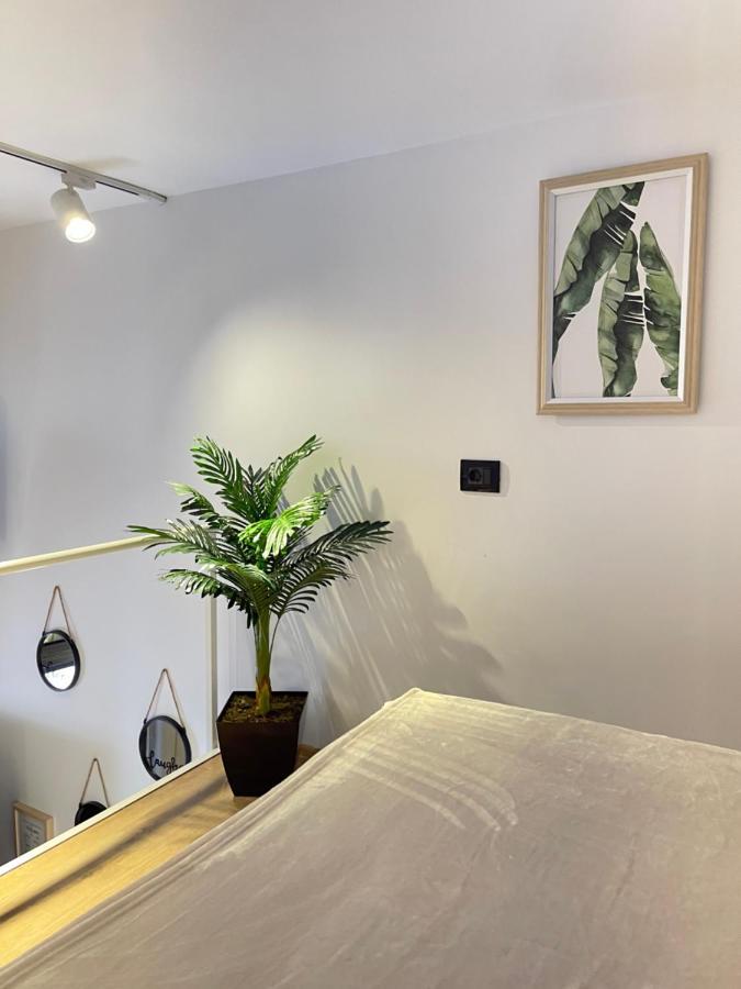 Duplex Lungomare Suites Vlore Bagian luar foto
