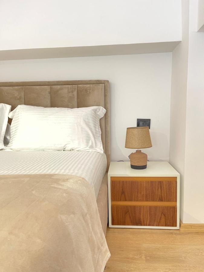 Duplex Lungomare Suites Vlore Bagian luar foto