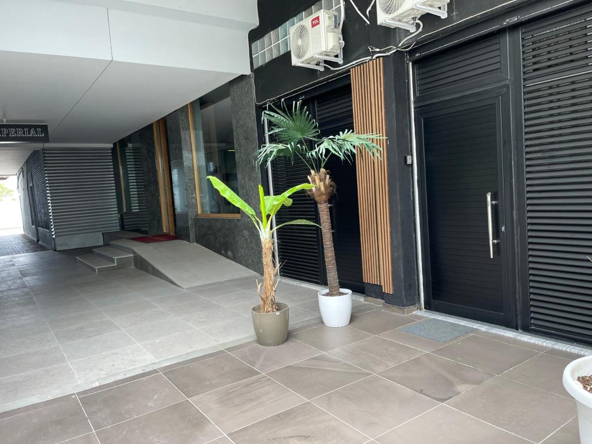 Duplex Lungomare Suites Vlore Bagian luar foto