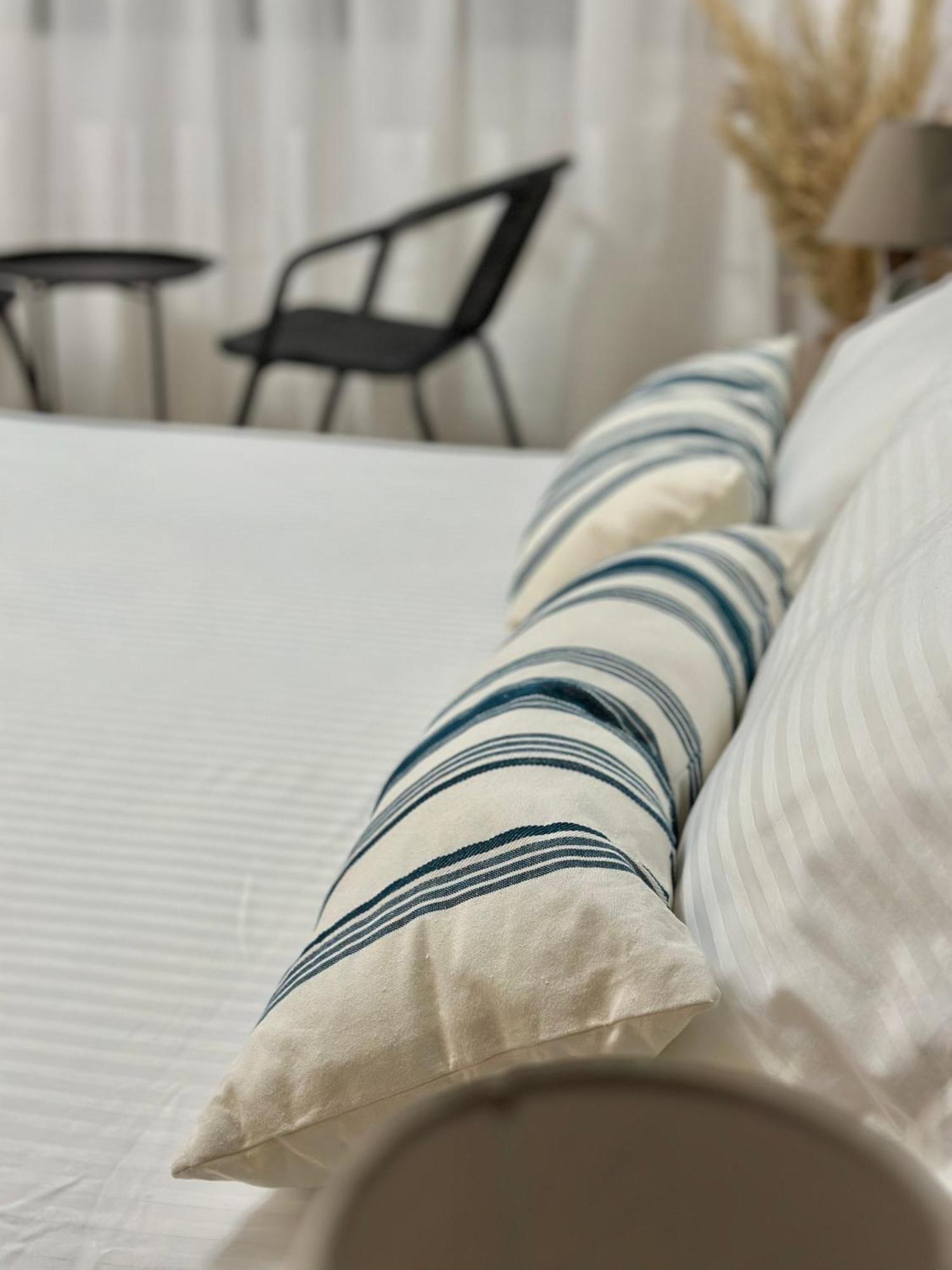 Duplex Lungomare Suites Vlore Bagian luar foto
