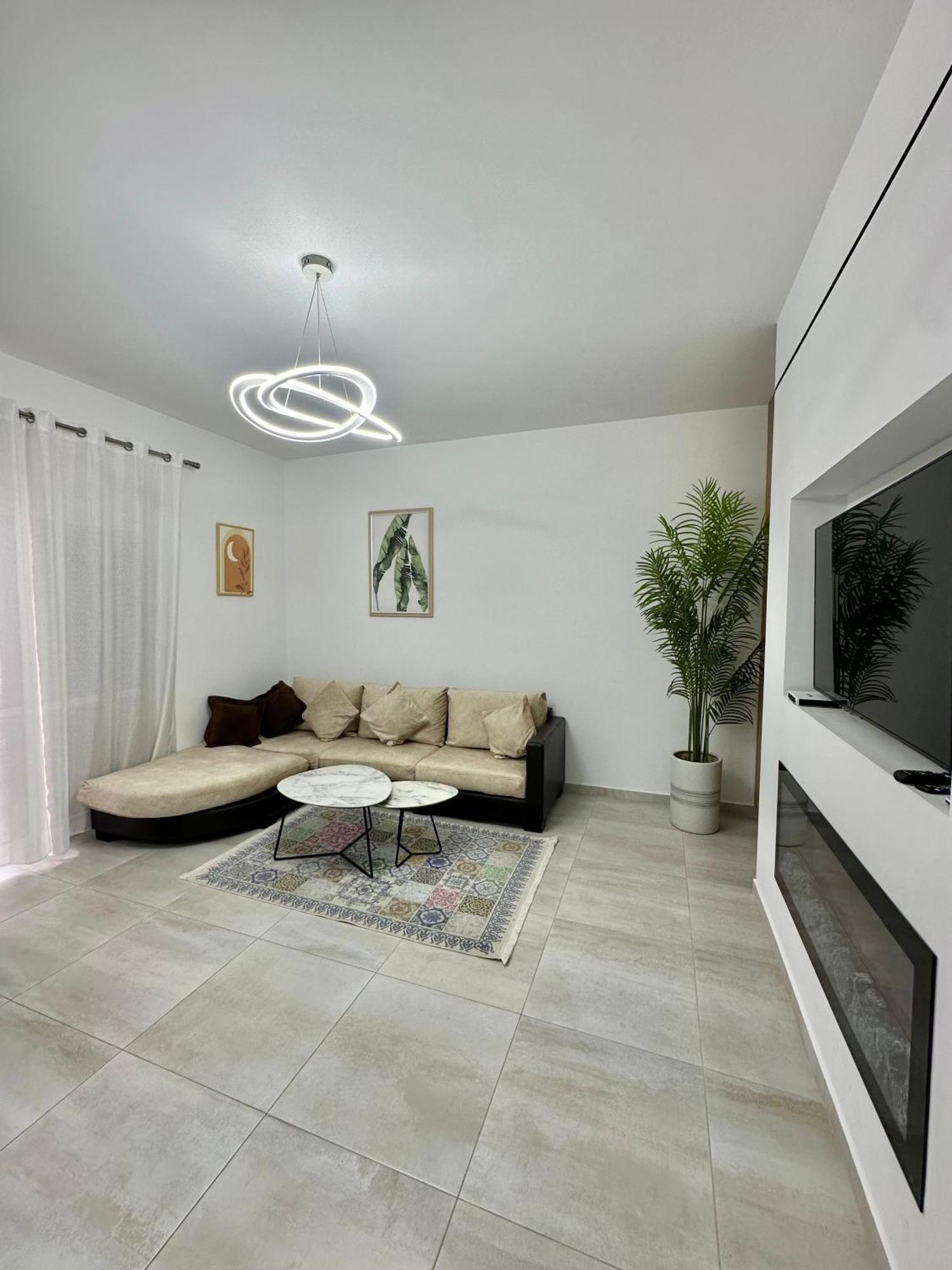 Duplex Lungomare Suites Vlore Bagian luar foto