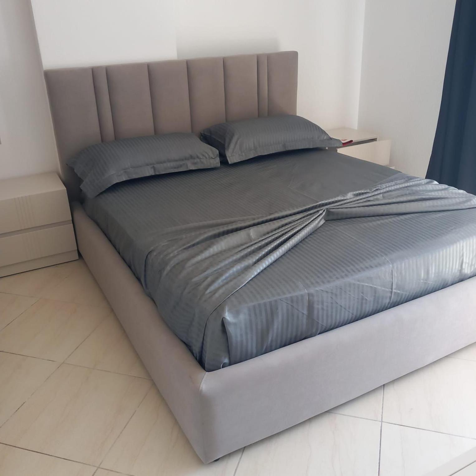 Duplex Lungomare Suites Vlore Ruang foto